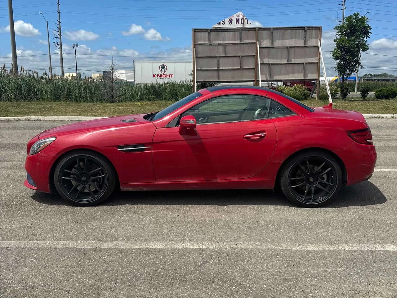 Mercedes-Benz SLC * 300 * CARFAX * БЕЗ ПЪРВОНАЧАЛНА ВНОСКА, снимка 2 - Автомобили и джипове - 55212828