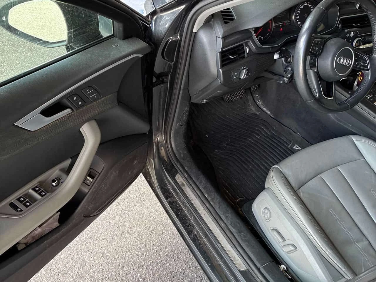Audi A4 * Progressiv * CARFAX * АВТОКРЕДИТ БЕЗ ПЪРВОНАЧАЛН, снимка 5 - Автомобили и джипове - 55335307