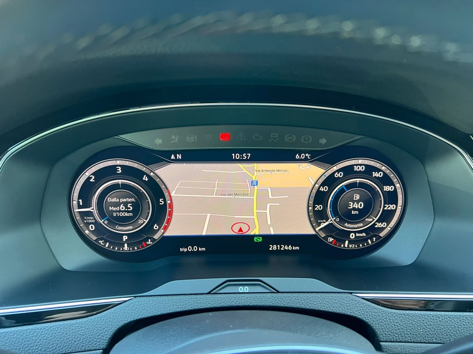 VW Alltrack, снимка 10 - Автомобили и джипове - 55649657