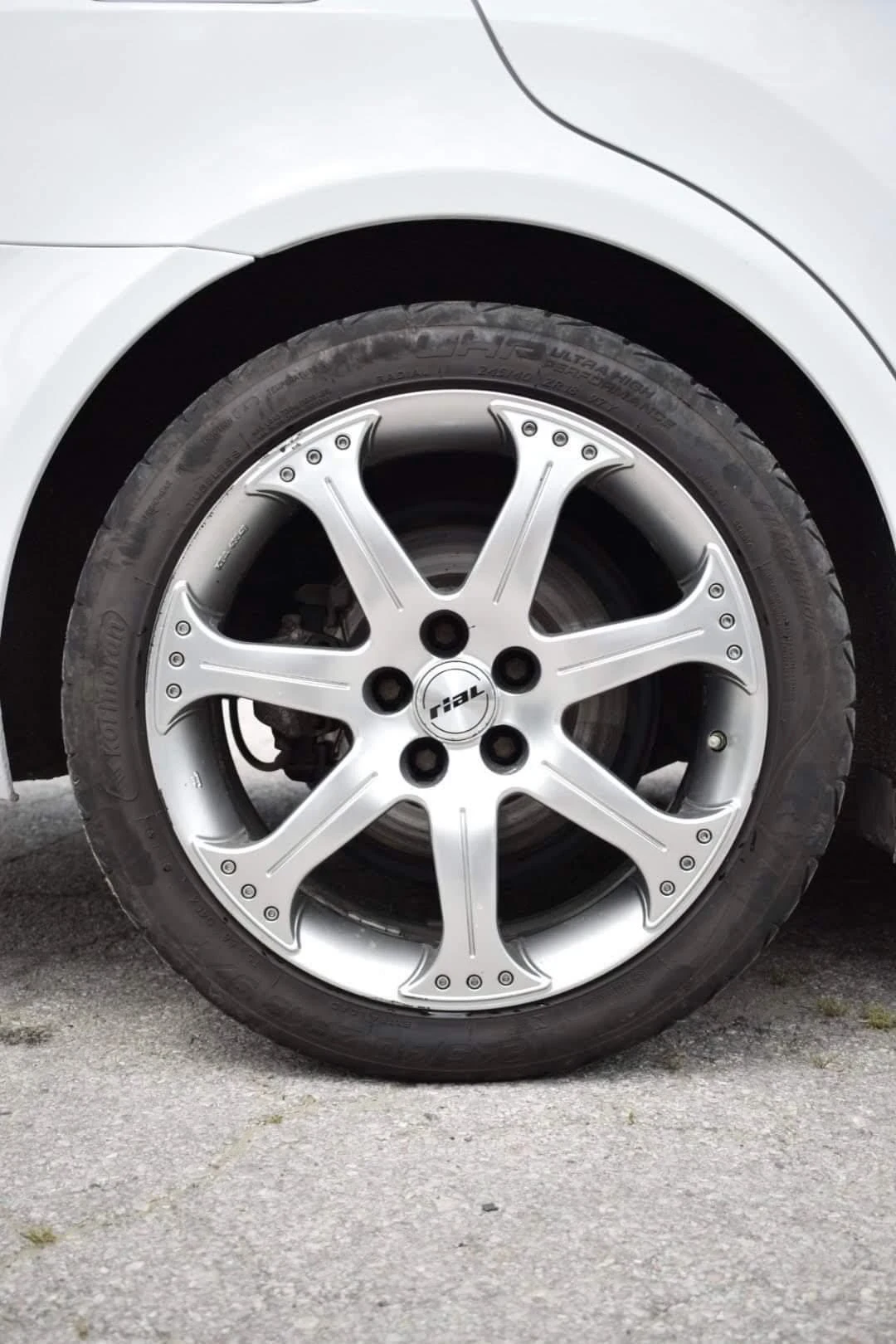Mercedes-Benz E 200 | Mobile.bg � ����������� 14