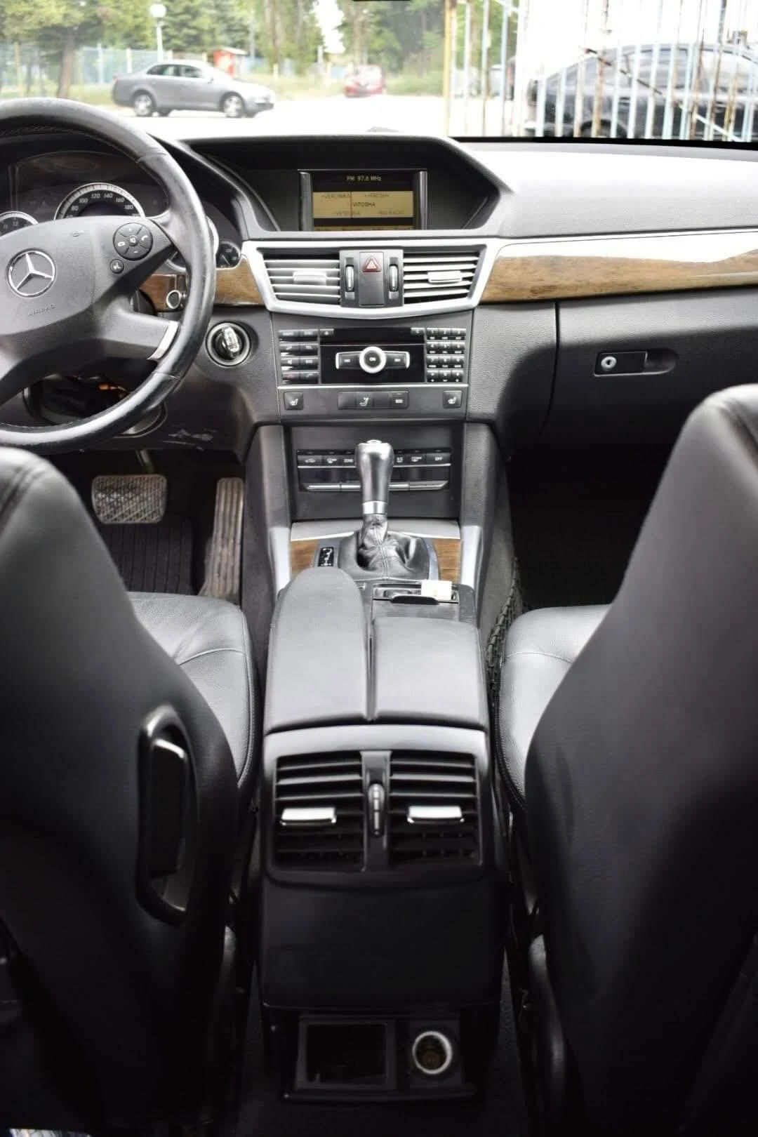 Mercedes-Benz E 200 | Mobile.bg � ����������� 9