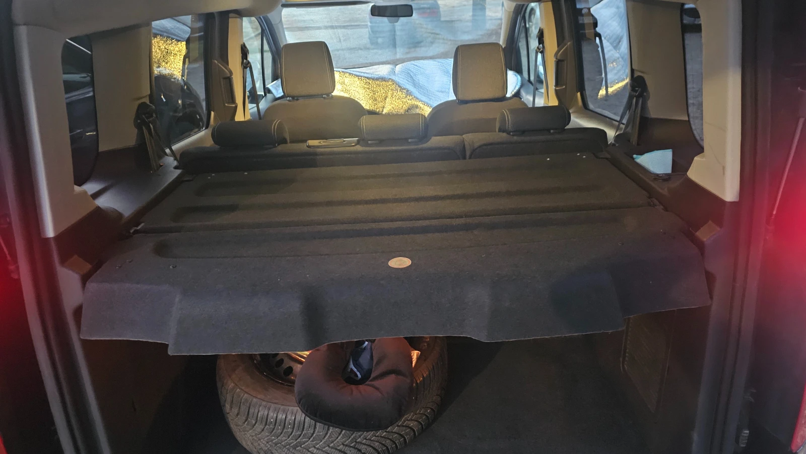 Ford Tourneo Connect, снимка 9 - Автомобили и джипове - 56174784