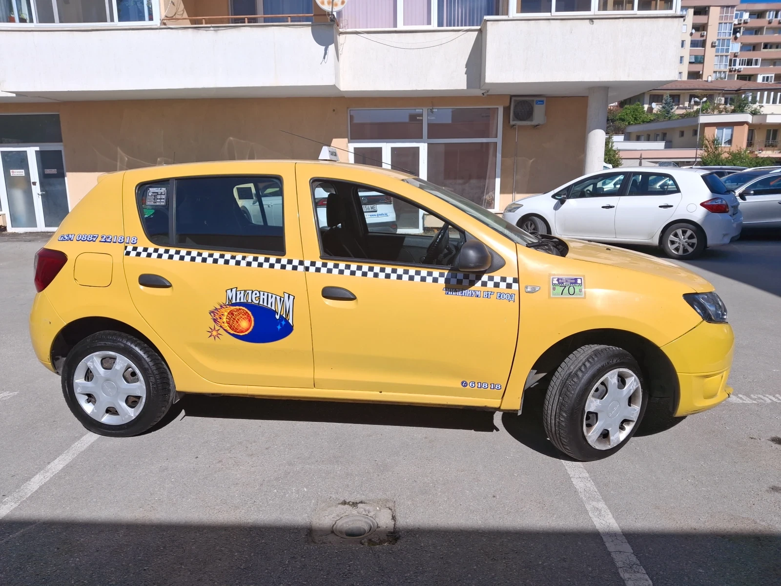 Dacia Sandero, снимка 5 - Автомобили и джипове - 56336064