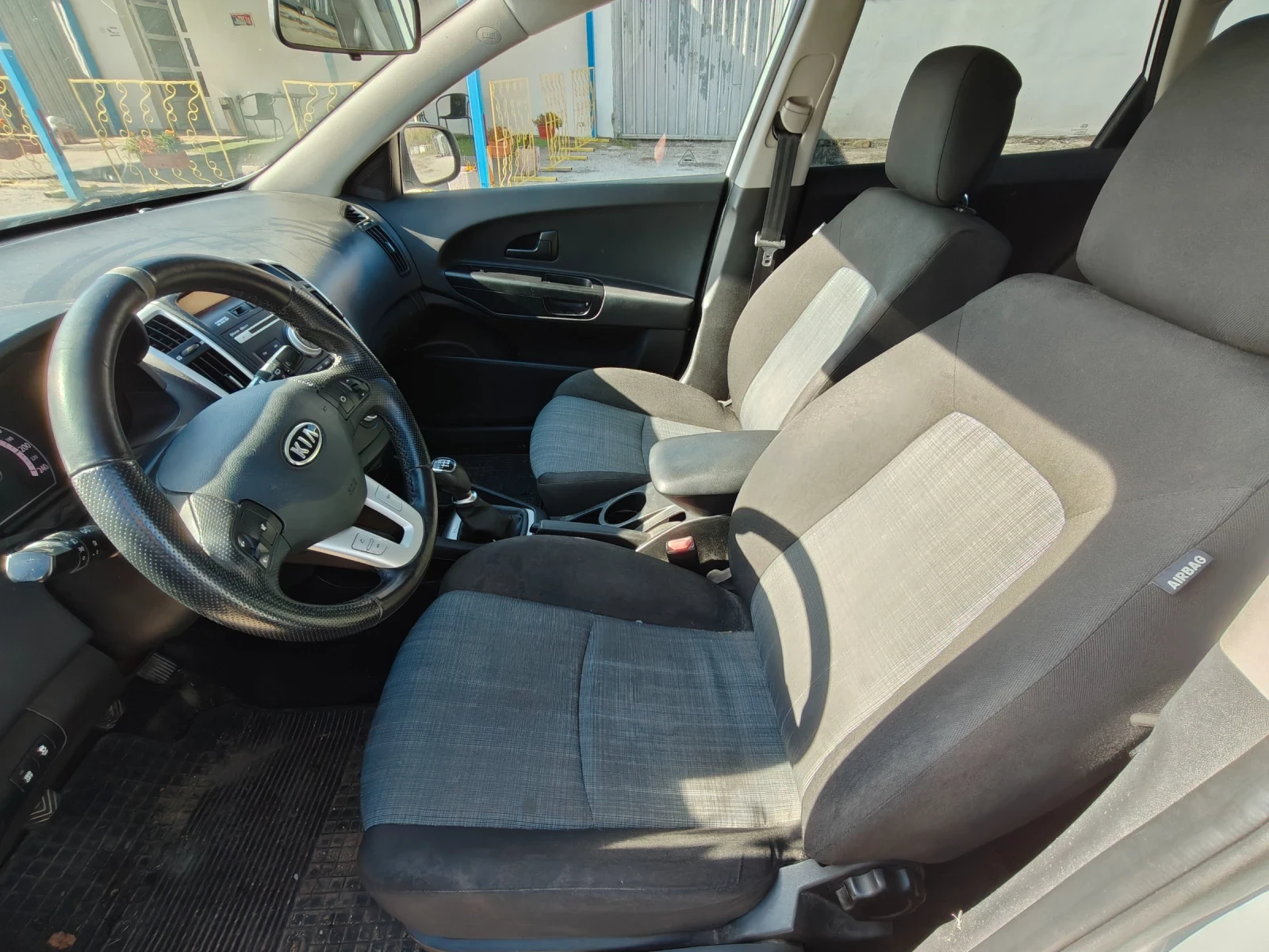 Kia Ceed НА ЧАСТИ/ Facelift / 1.6CRDi, снимка 6 - Автомобили и джипове - 56652165