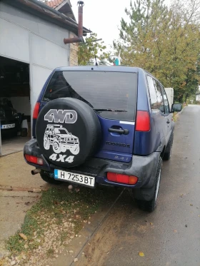 Nissan Terrano 2.4i, снимка 3