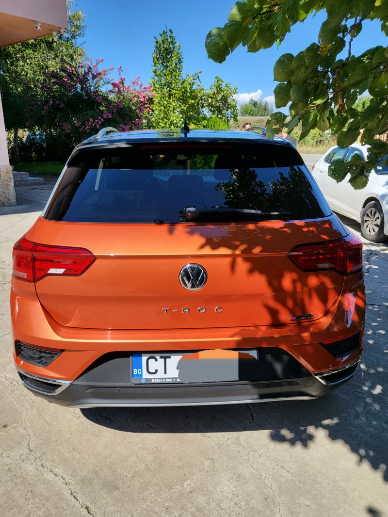 VW T-Roc, снимка 4 - Автомобили и джипове - 47280321