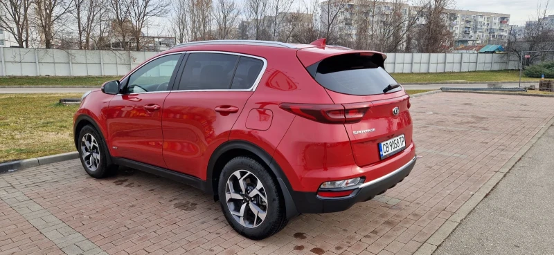 Kia Sportage, снимка 5 - Автомобили и джипове - 48458308