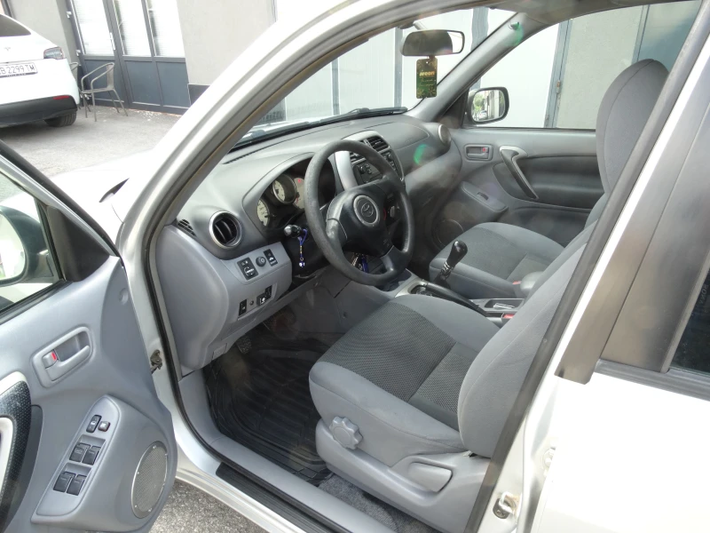 Toyota Rav4 2.0 газ-бензин, снимка 9 - Автомобили и джипове - 50727902