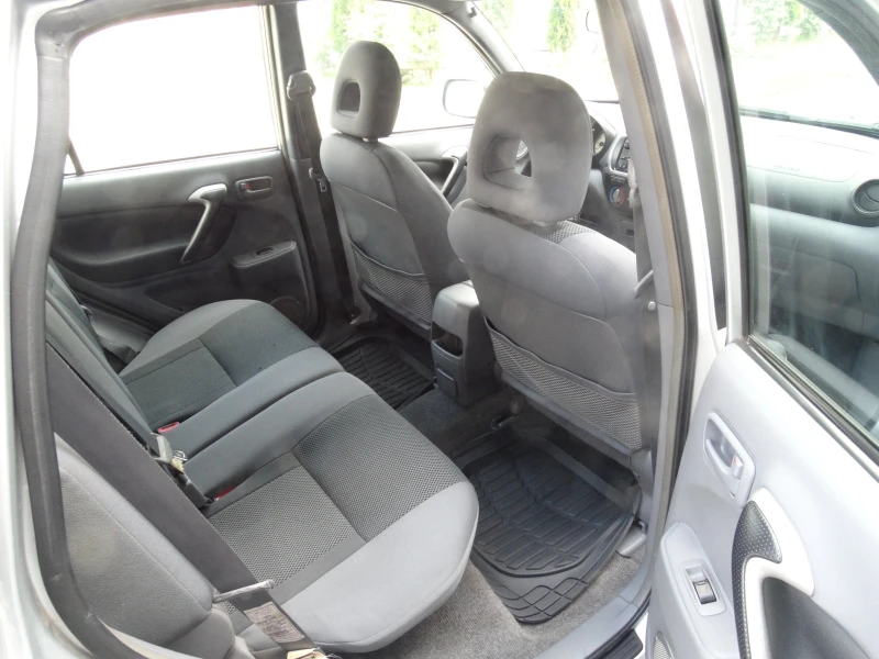 Toyota Rav4 2.0 газ-бензин, снимка 14 - Автомобили и джипове - 50727902