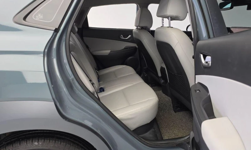 Hyundai Kona Gasoline 1.6 Turbo 2WD Modern, снимка 12 - Автомобили и джипове - 52112804