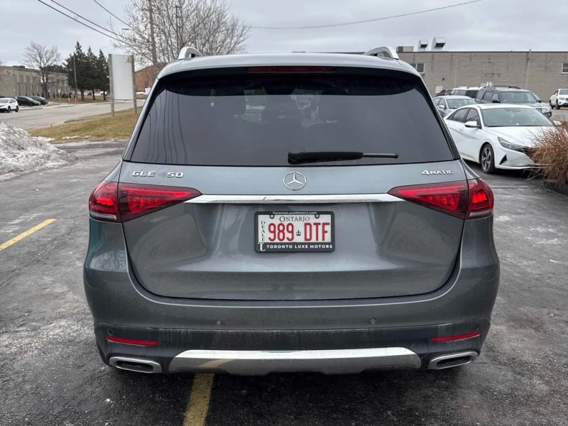 Mercedes-Benz GLE * 350 * CARFAX * БЕЗ ПЪРВОНАЧАЛНА ВНОСКА, снимка 4 - Автомобили и джипове - 53126877