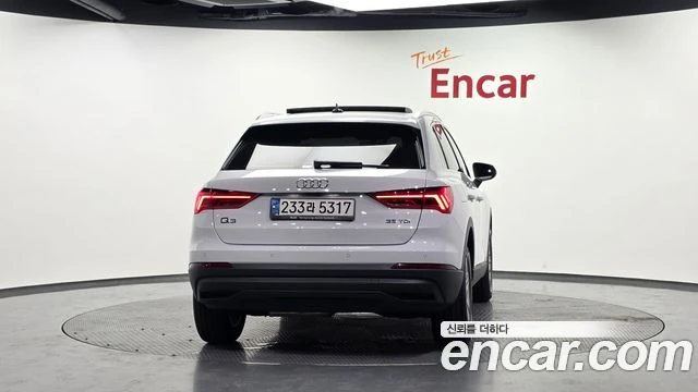 Audi Q3 | TOP SERVICE 89K KM, снимка 4 - Автомобили и джипове - 56026412