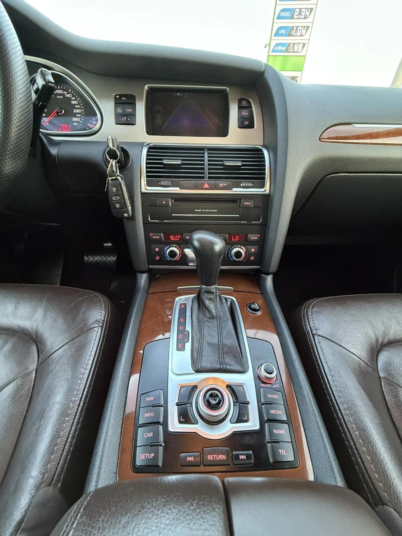 Audi Q7 FACELIFT ЧИСТО НОВА 6+ 1 места - изображение 9