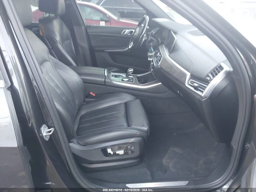 BMW X5 3.0l xDrive40I - изображение 5