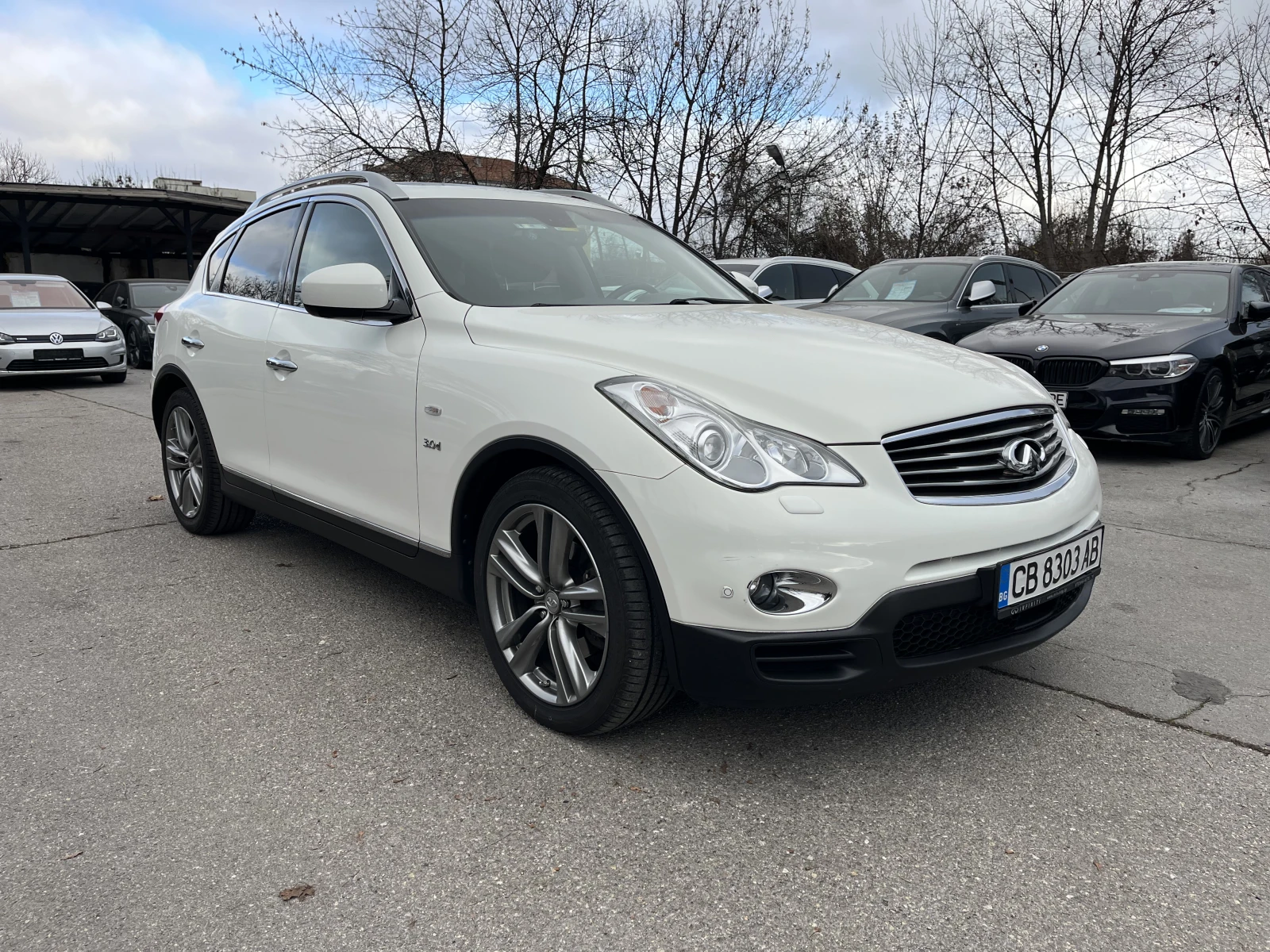 Infiniti QX50, снимка 8 - Автомобили и джипове - 53884903