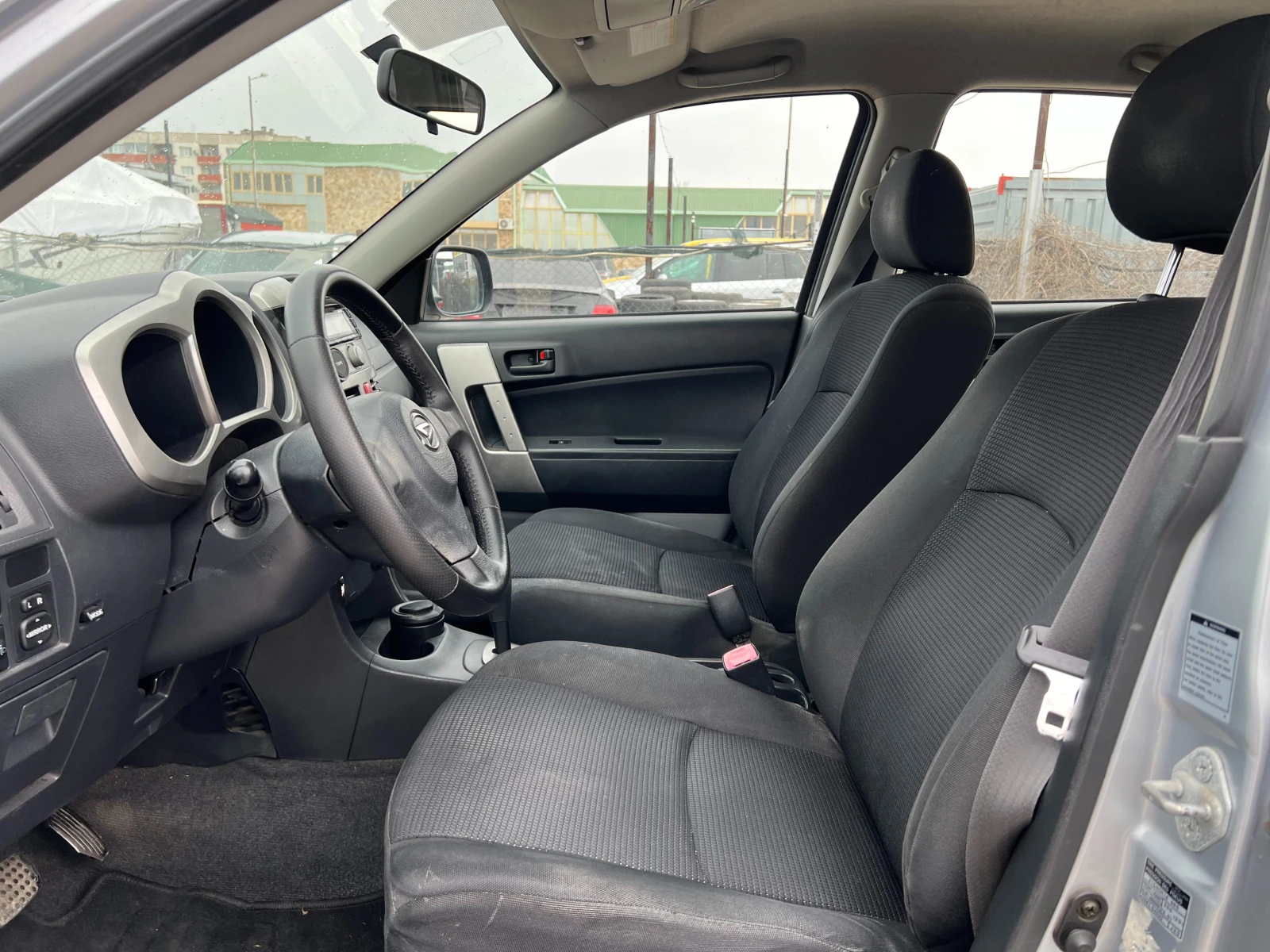 Daihatsu Terios 1.5 i 16V 4WD Automatic, снимка 11 - Автомобили и джипове - 53894071