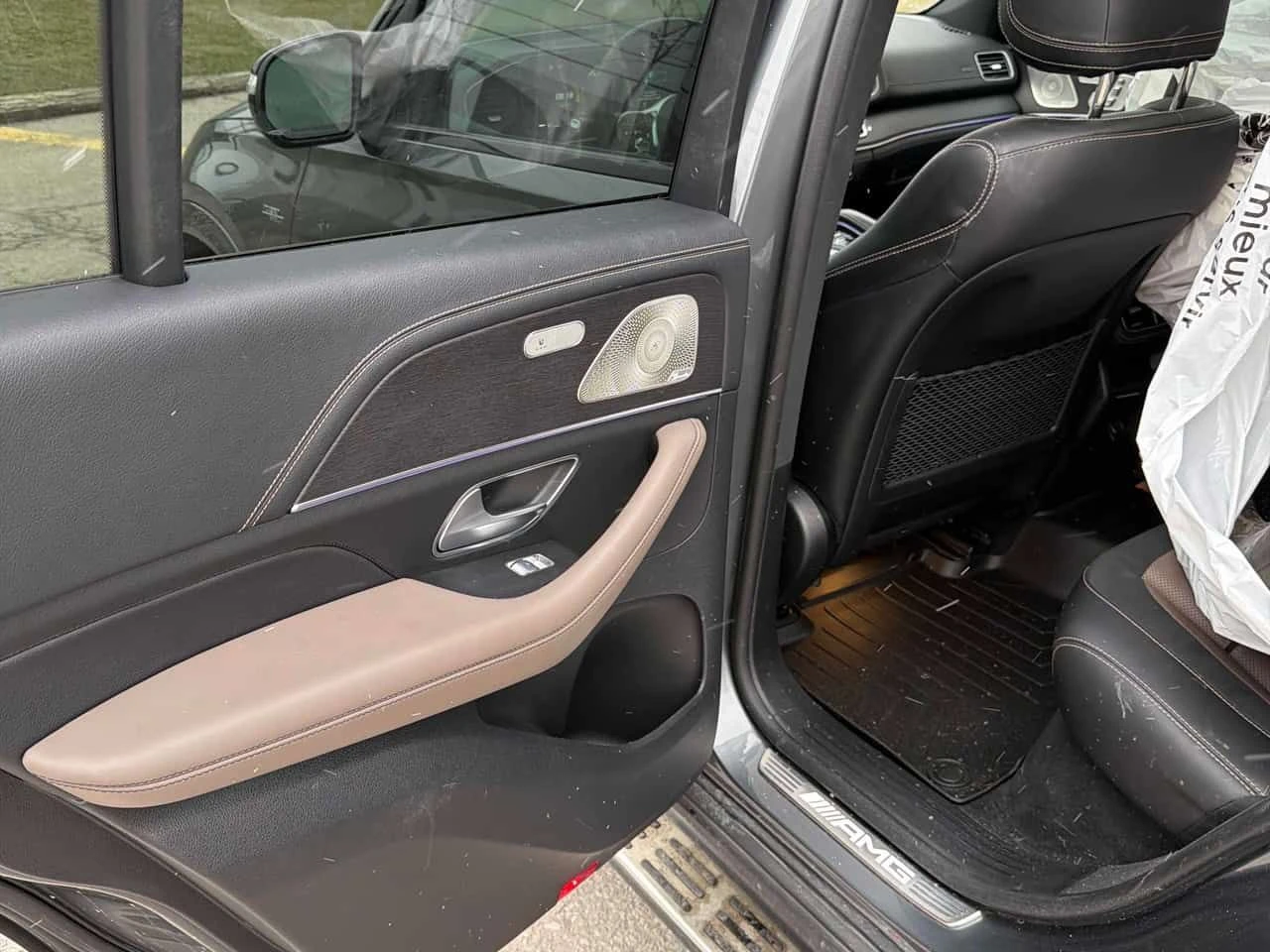 Mercedes-Benz GLE * AMG 53 * CARFAX * ЦЕНА ДО БГ, снимка 15 - Автомобили и джипове - 53990768