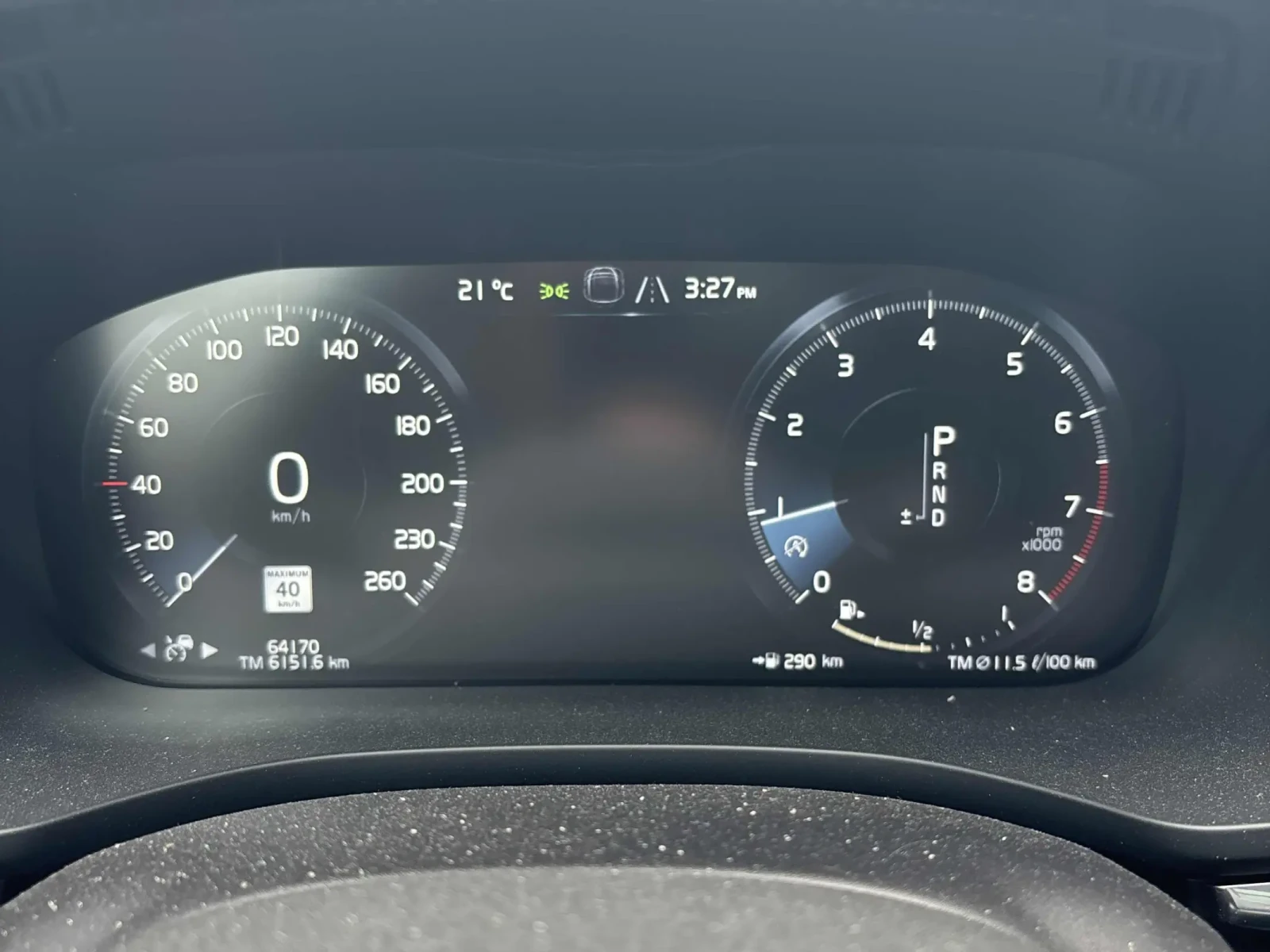 Volvo XC60 R-Design * CARFAX * АВТО КРЕДИТ * , снимка 8 - Автомобили и джипове - 54859274