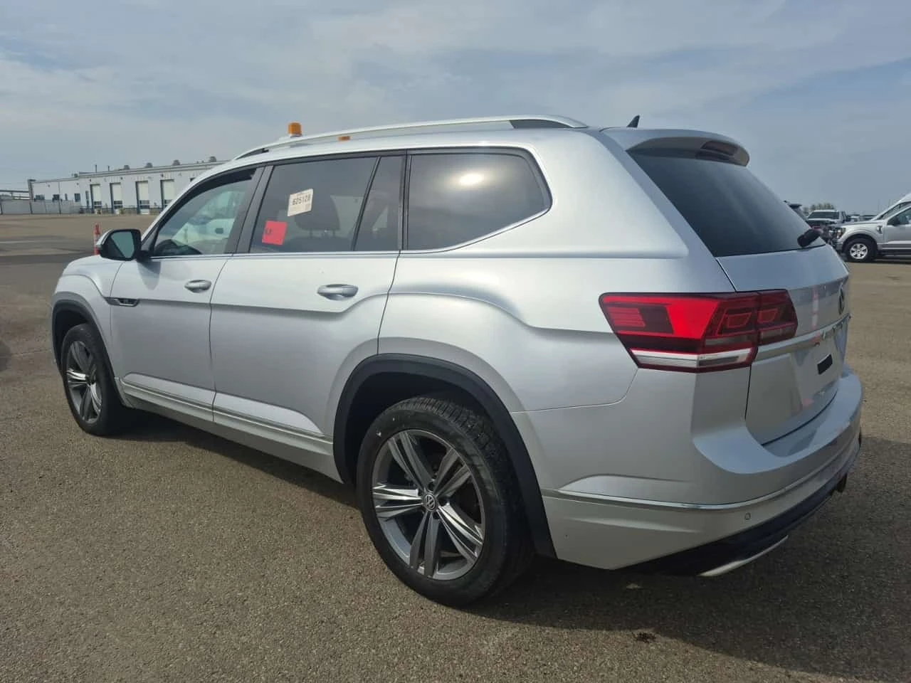 VW Atlas HIGHLINE/CARFAX/ФИНАНСИРАНЕ/, снимка 2 - Автомобили и джипове - 56170103