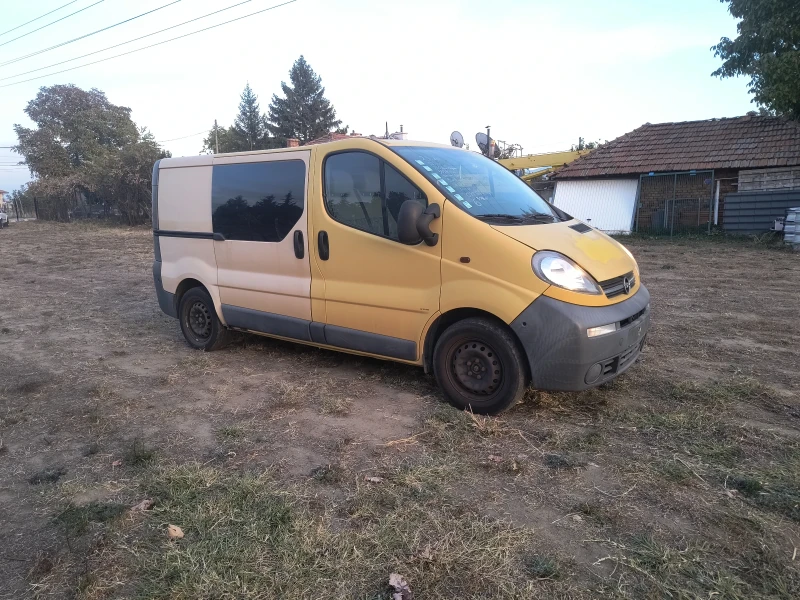 Opel Vivaro 2.5 CDTI, снимка 2 - Бусове и автобуси - 47613688