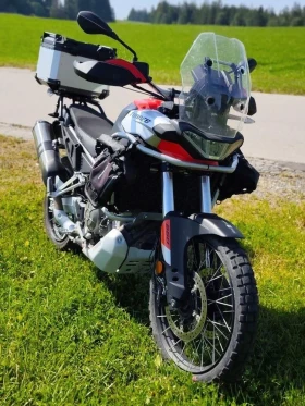     Aprilia Tuareg 660