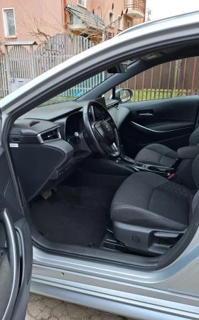 Toyota Corolla 1.8 Hybrid Бензин 140кс. 2024г. 30хил.км eCVT , снимка 7