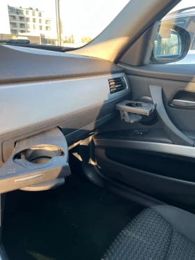 BMW 318 Keyless, panorama, navi, снимка 7