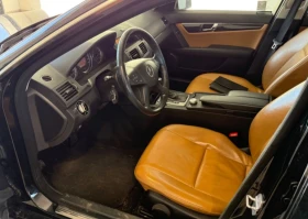 Mercedes-Benz C 180 FULL SERVICE Автомат Климатроник Подгрев , снимка 9