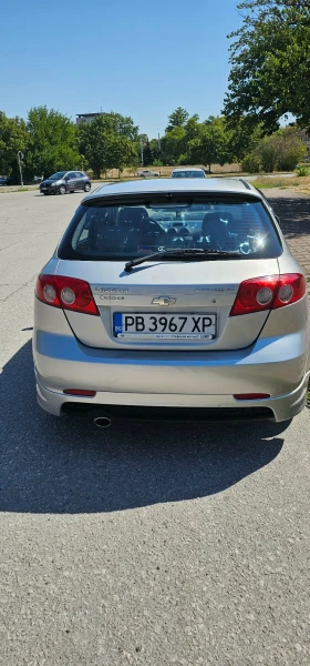 Chevrolet Lacetti 1.6 109 к.с., снимка 3