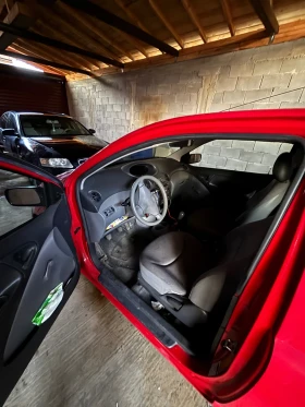 Обява за продажба на Toyota Yaris ~2 500 лв. - изображение 4
