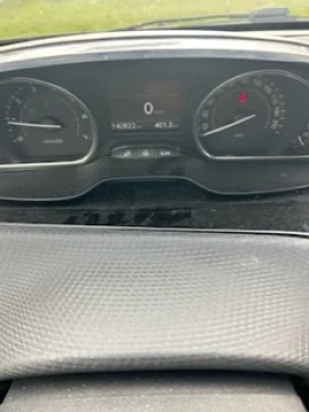 Peugeot 2008 2008 1.6 VTI 120CH BVM5 ALLURE | Mobile.bg    10