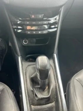 Peugeot 2008 2008 1.6 VTI 120CH BVM5 ALLURE | Mobile.bg    11