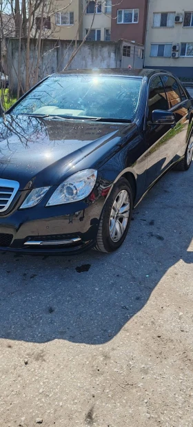 Mercedes-Benz E 220 - 5999 € / 11733.02 лв. - 37687787 8