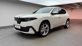 ������ BMW iX3