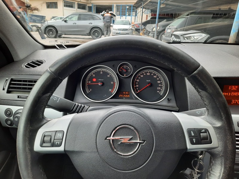 Opel Astra 1.7 GTC diesel, снимка 10 - Автомобили и джипове - 45405306