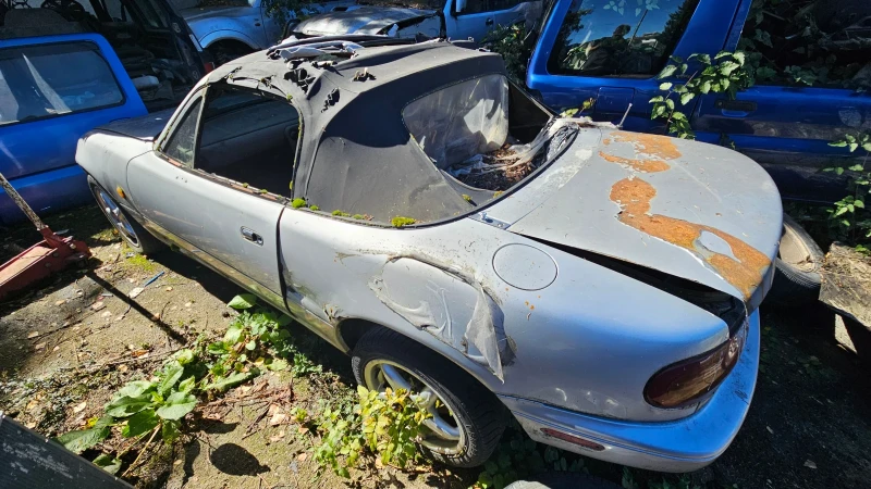 Mazda Mx-5 1.8 dohc 16v, снимка 3 - Автомобили и джипове - 47543905