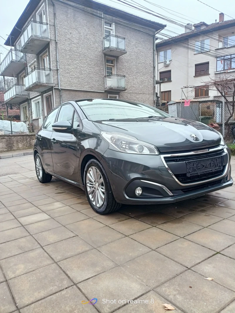 Peugeot 208 1.2  82 к.с face lift, снимка 5 - Автомобили и джипове - 48829389