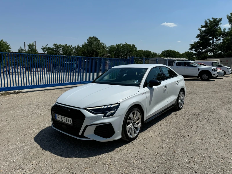 Audi A3 8Y S Line, снимка 1 - Автомобили и джипове - 48687305