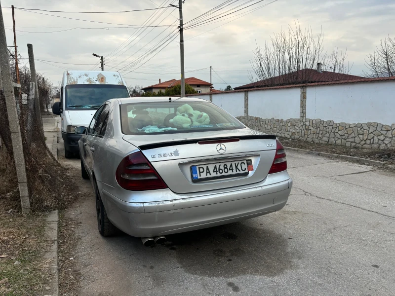 Mercedes-Benz 220, снимка 3 - Автомобили и джипове - 49138870