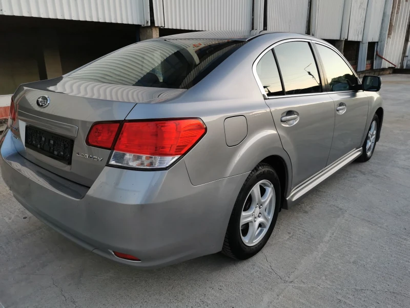 Subaru Legacy 2.0i 150ps SWISS, снимка 5 - Автомобили и джипове - 51486564