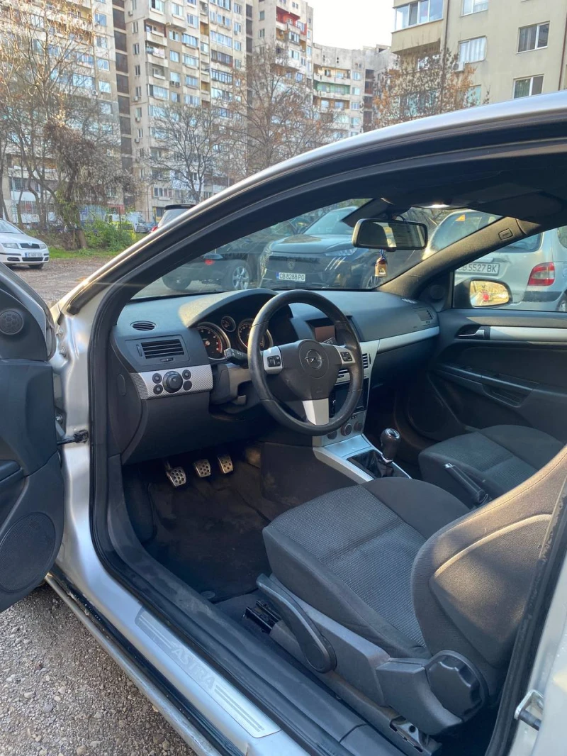 Opel Astra 2.0 Trubo 200кс., снимка 10 - Автомобили и джипове - 52410186