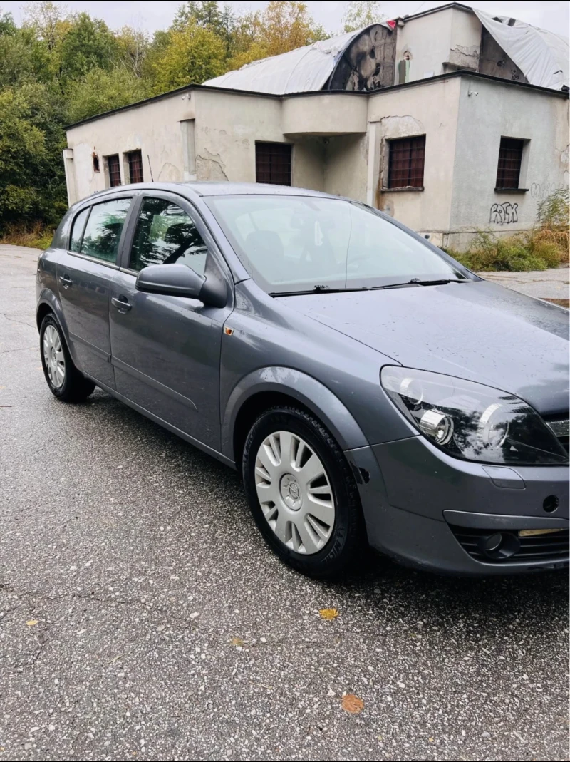 Opel Astra, снимка 2 - Автомобили и джипове - 52554400