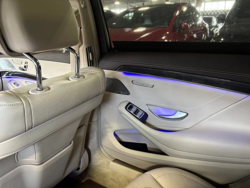 Mercedes-Benz S 63 AMG * S63 AMG| 4MATIC+ | V8BITURBO| MASSAGE| NAV| AMBI, снимка 17 - Автомобили и джипове - 52776466