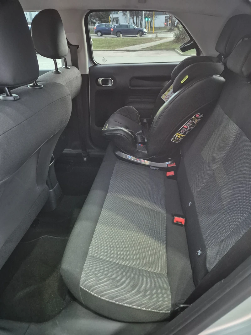 Citroen C4 Cactus, снимка 10 - Автомобили и джипове - 53037544