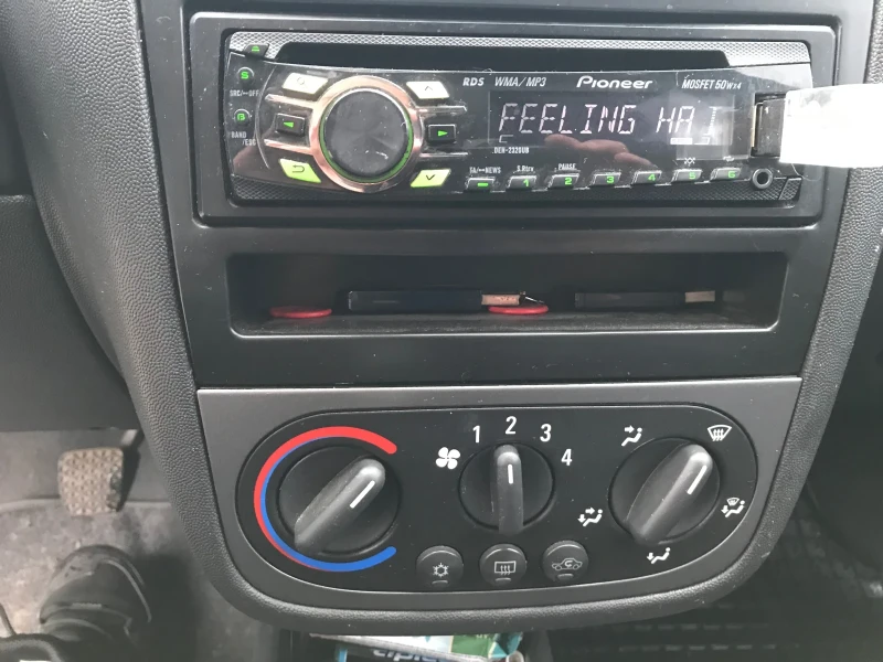 Opel Corsa 1.2 КЛИМАТИК, снимка 8 - Автомобили и джипове - 53180026