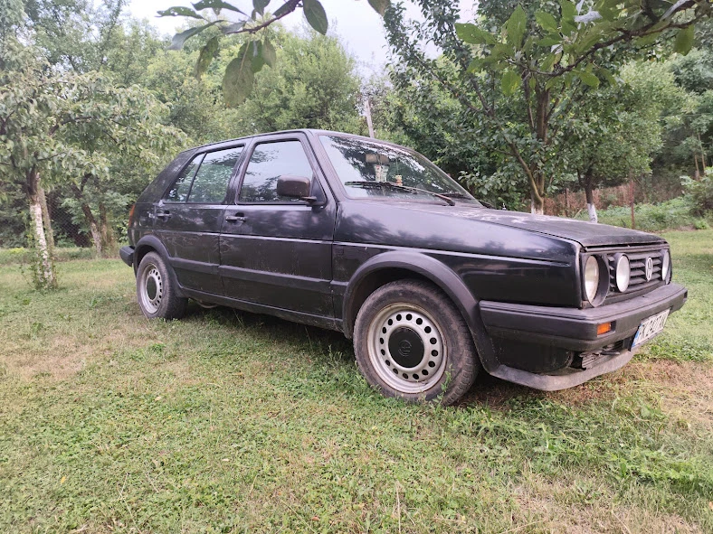 VW Golf 1.6