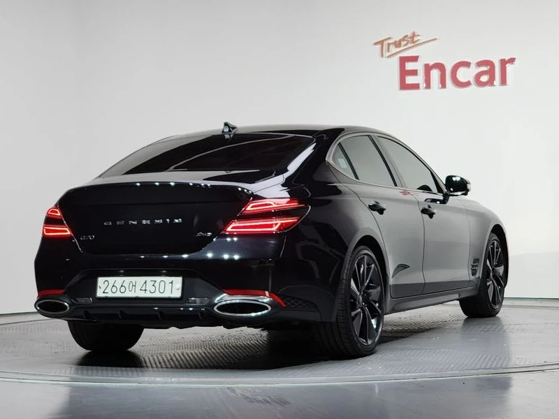 Genesis G70 3.3 Automatic, снимка 3 - Автомобили и джипове - 55598160
