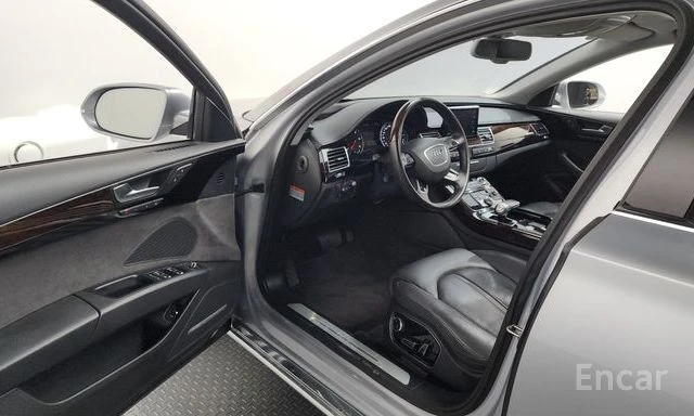 Audi A8 3.0TDI QUATTRO| ПАНО| КАМЕРА| НАДУВАНЕ| ОБДУХ, снимка 4 - Автомобили и джипове - 55899322
