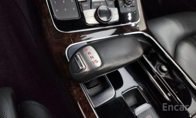 Audi A8 3.0TDI QUATTRO| ПАНО| КАМЕРА| НАДУВАНЕ| ОБДУХ, снимка 8 - Автомобили и джипове - 55899322