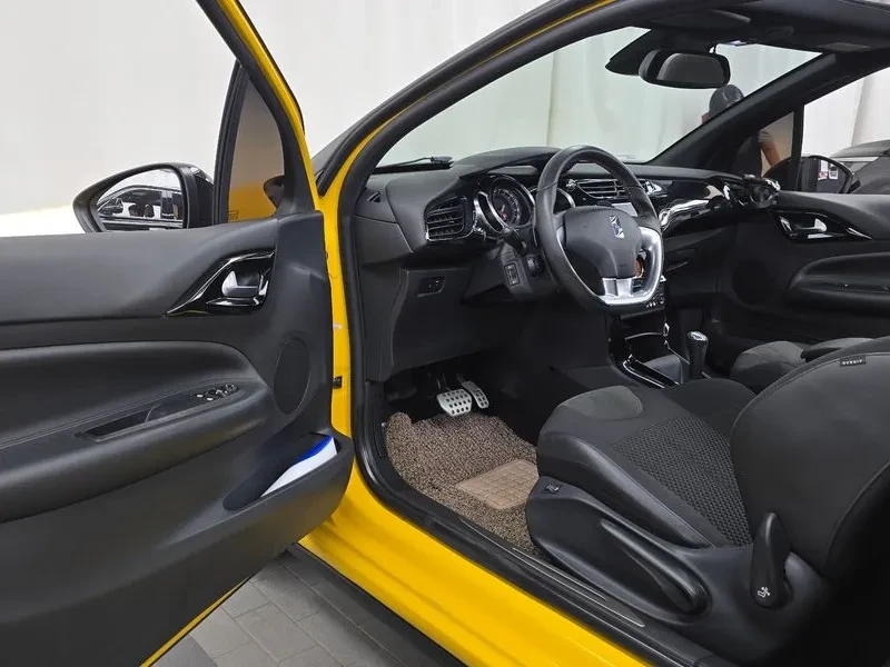 Citroen DS3  Cabrio 1.6 Bluehdi So Chic, снимка 10 - Автомобили и джипове - 56290133